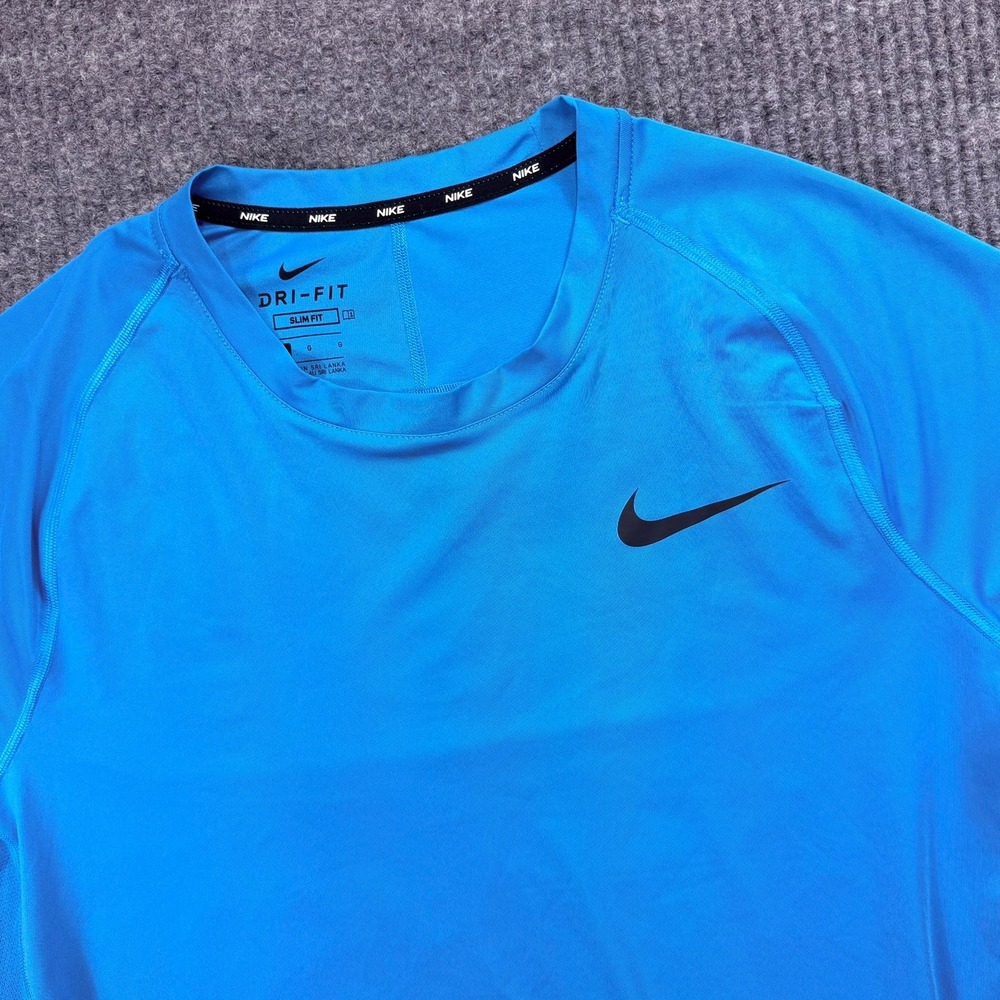Nike Dri-FIT Slim Fit Training Shirt Mens Large Blue Short Sleeve Athletic Tee